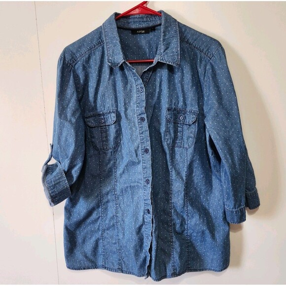 Tops - Apt 9 Womens Denim Chambray Polka Dot Button Up Shirt XL Roll Tab Sleeves Cotton